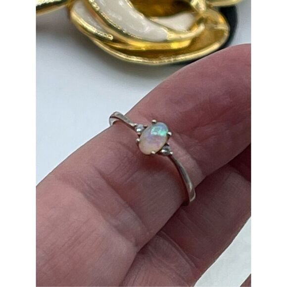 Sterling silver Opal diamond size 7:25 ring - Picture 6 of 10